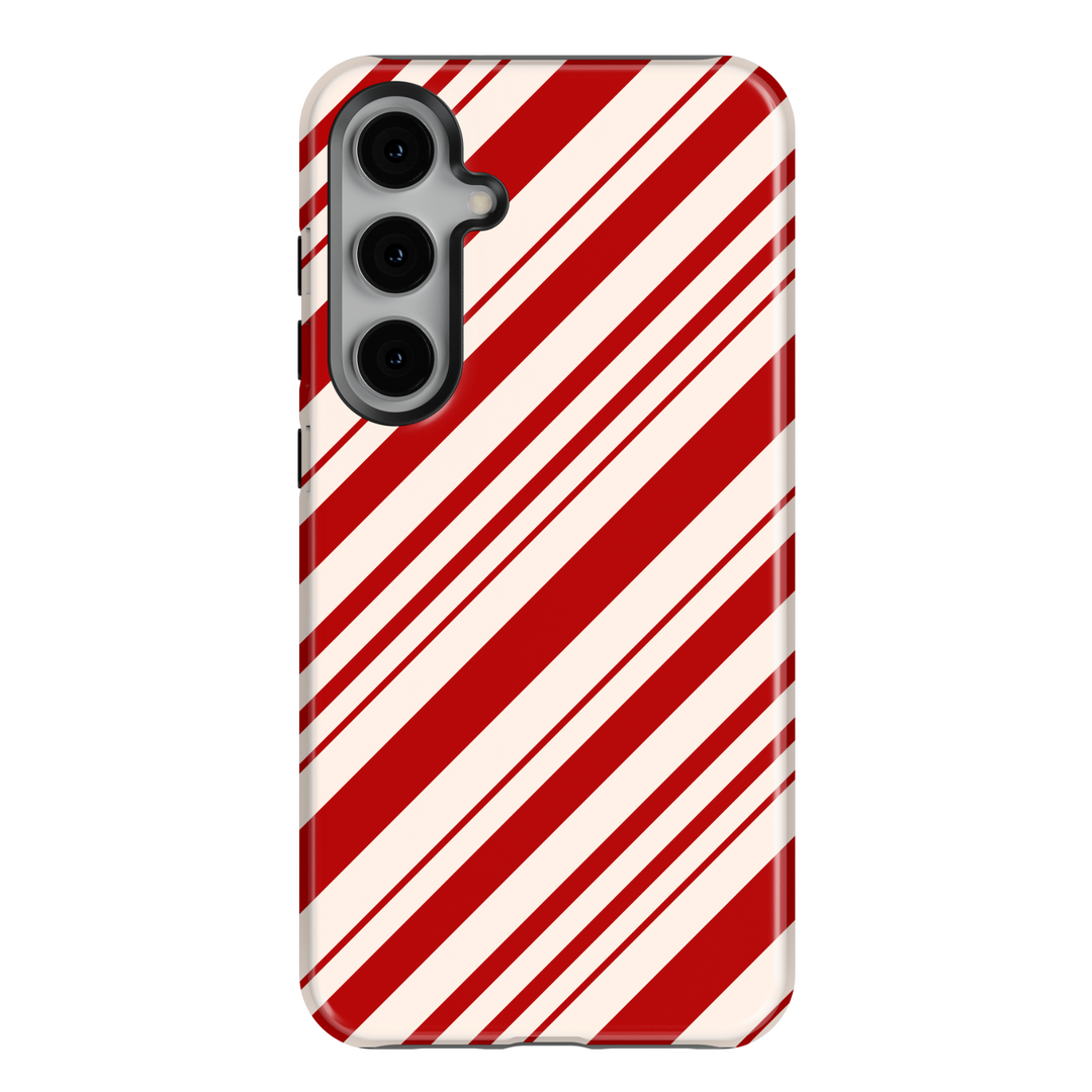 Winter-themed MagSafe iPhone 16 Pro phone case featuring a Nordic Christmas design with a charming gingerbread house. Perfect holiday phone case and thoughtful gift for her, offering festive style and durable protection for the season.