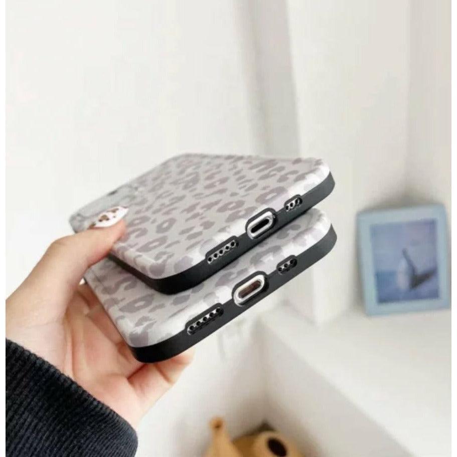 iPhone Case Leopard Print - Light Gray - CASELIX